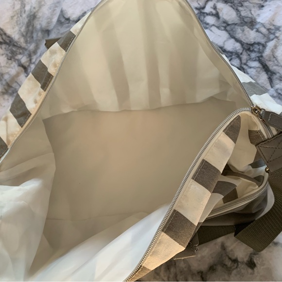 Duffle bag - Picture 3 of 4